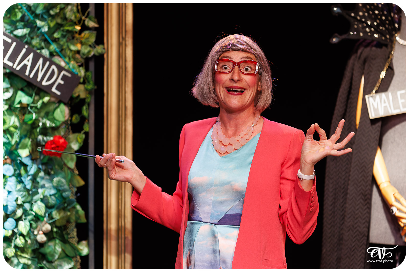 ON VOUS RACONTE DES HISTOIRES (CIE DU DÉTOUR)